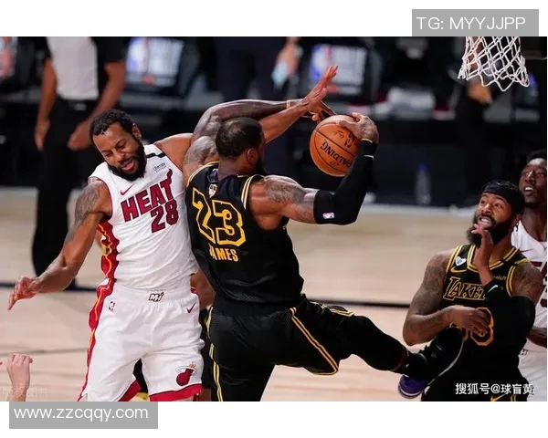 湖人对决热火首场激战揭幕NBA总决赛精彩瞬间回顾与分析